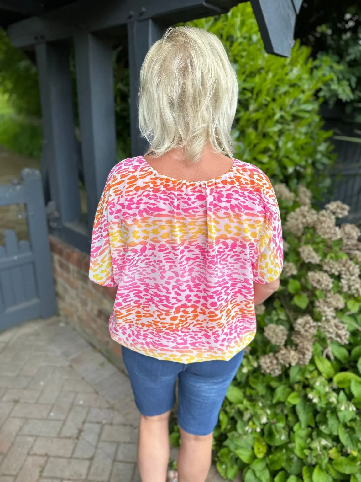 Bright Chiffon Leopard Top Lyra