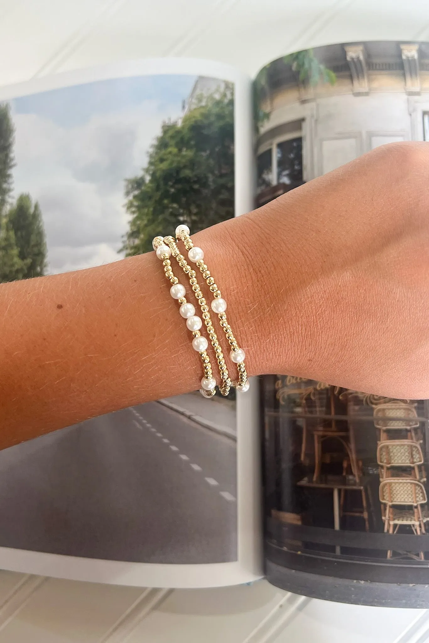 Exquisite Approach Pearl Beaded Bracelet Stack