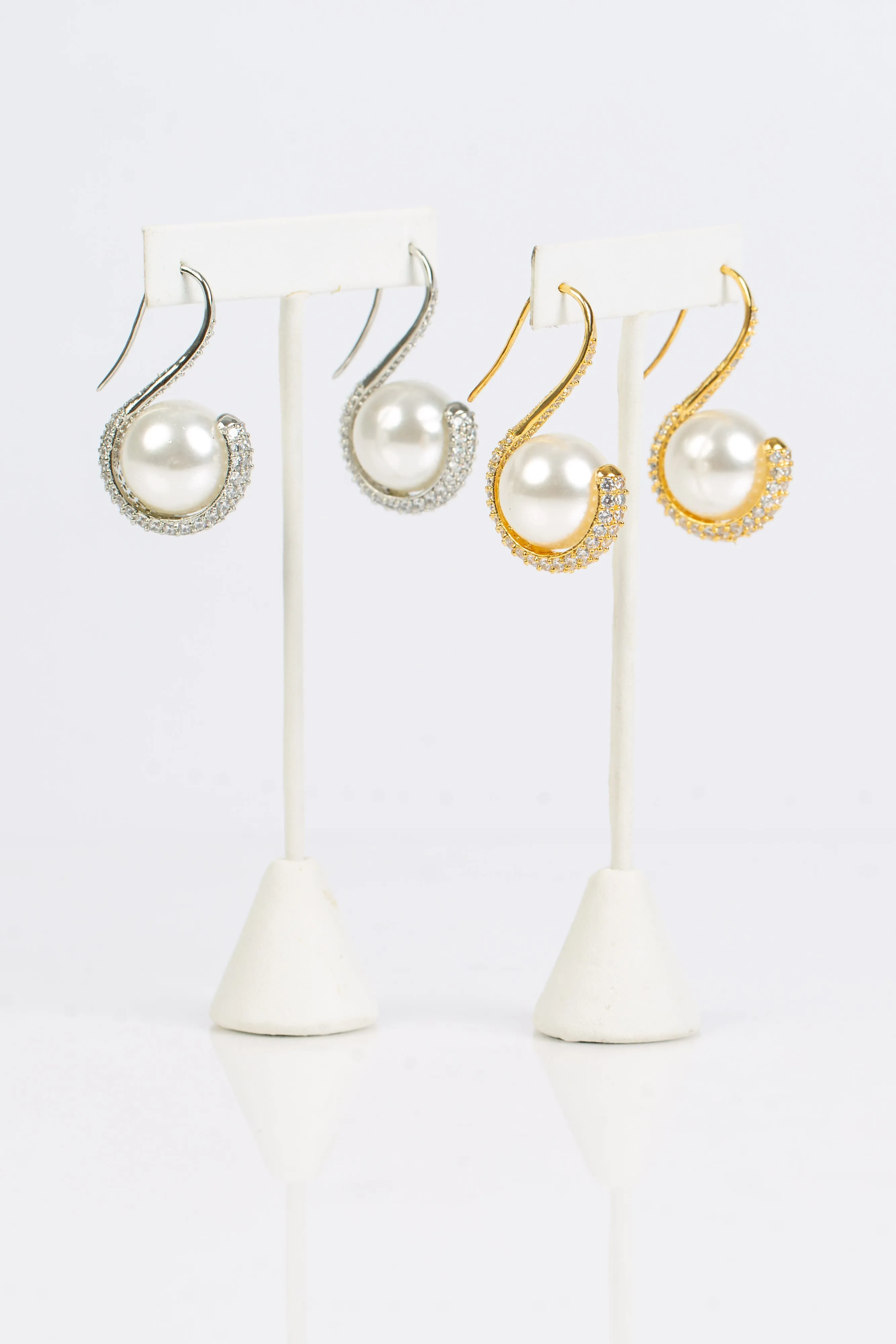 Leena Earrings