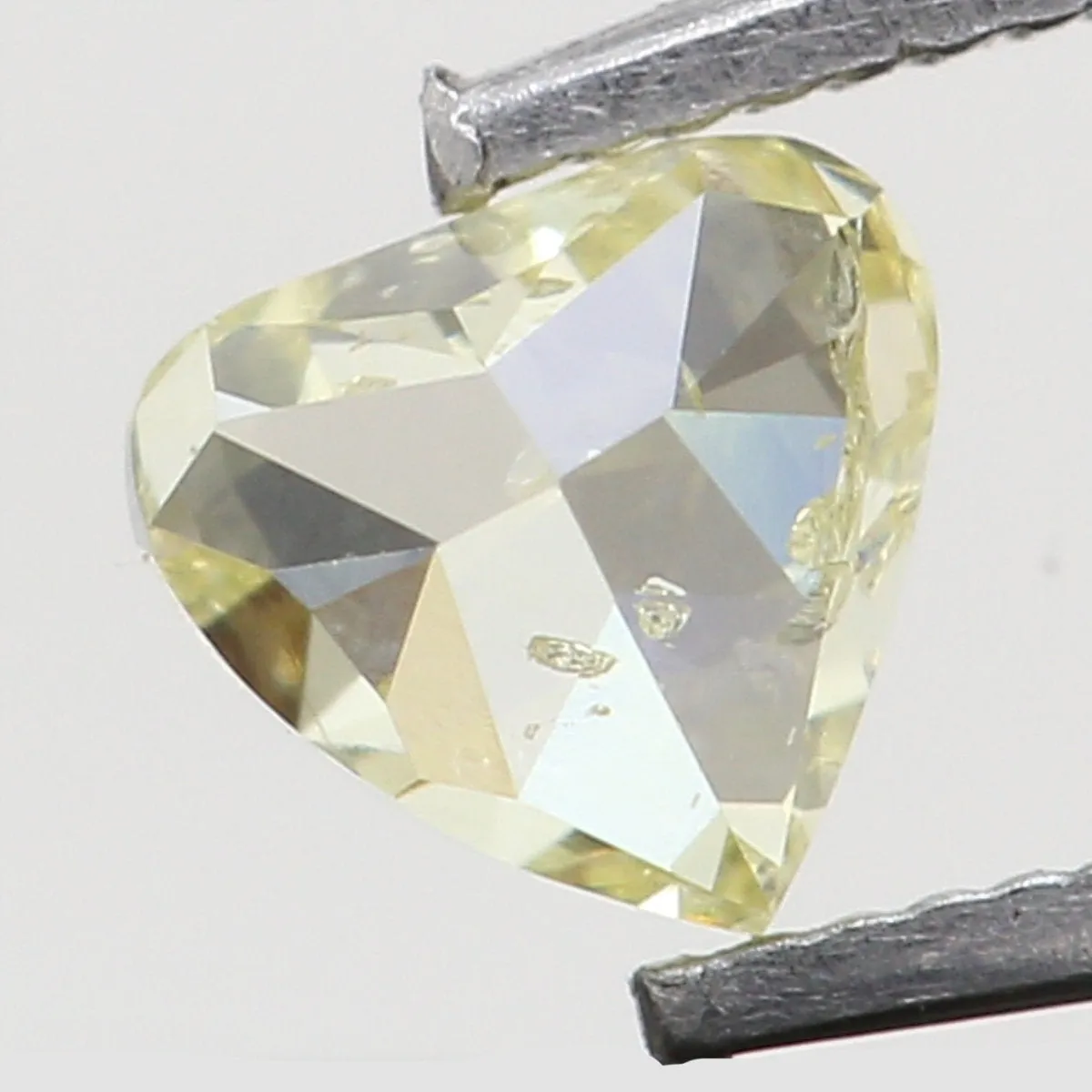 Natural Loose Diamond Heart Yellow Color SI1 Clarity 3.00 MM 0.14 Ct L6478