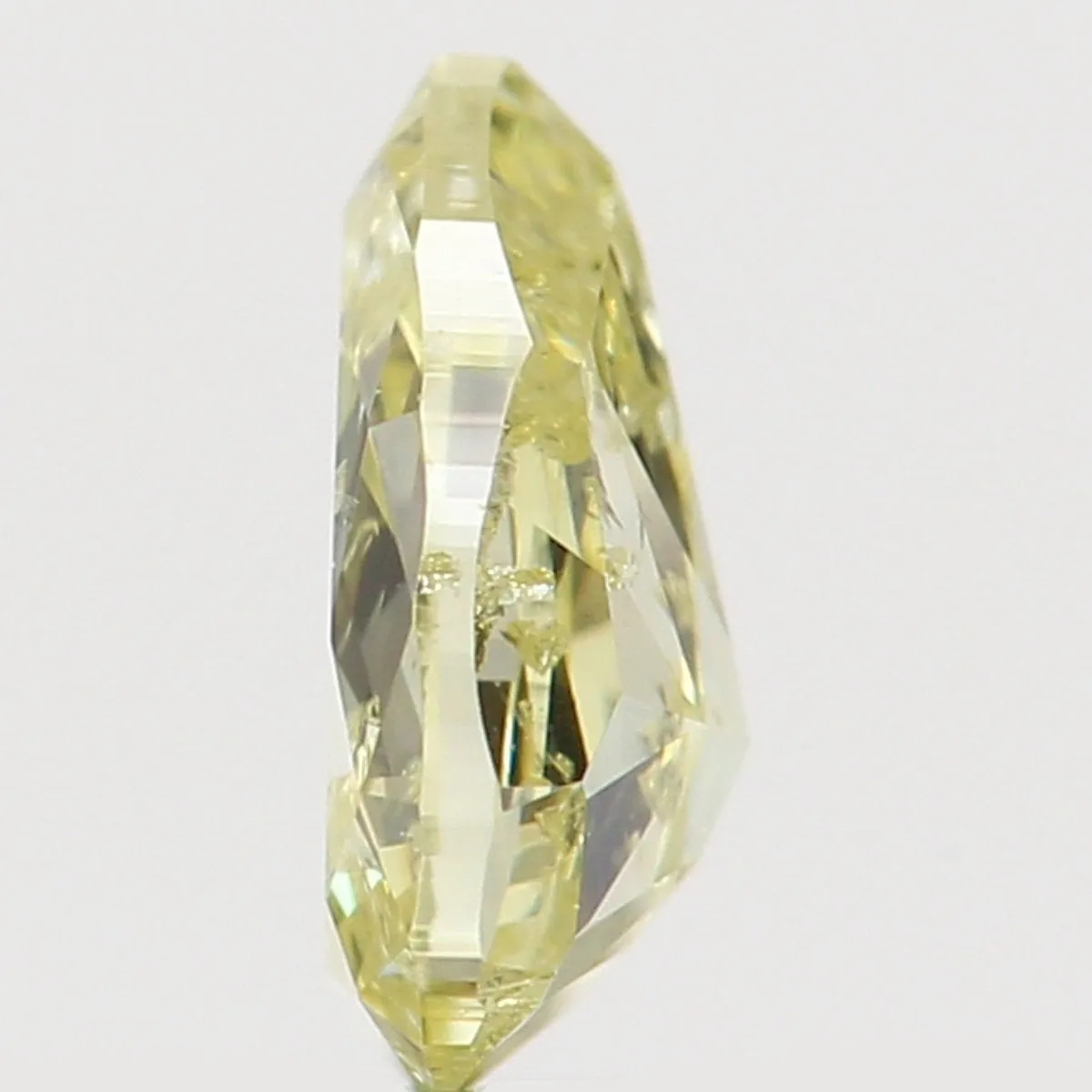 Natural Loose Diamond Pear Yellow Color SI2 Clarity 4.40 MM 0.21 Ct L6444