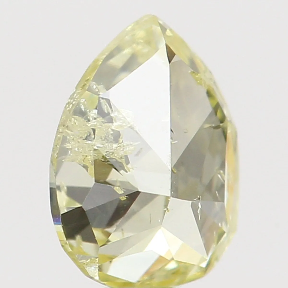 Natural Loose Diamond Pear Yellow Color SI2 Clarity 4.40 MM 0.21 Ct L6444