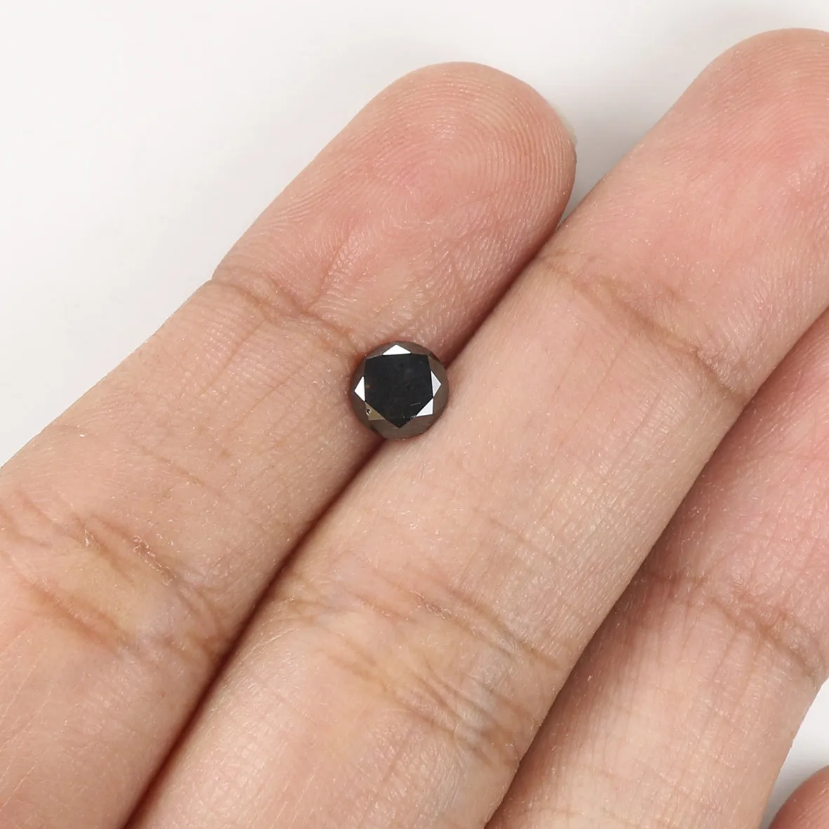 Natural Loose Round Diamond Black Grey Color 0.85 CT 5.70 MM Round Brilliant Cut Diamond KR2085