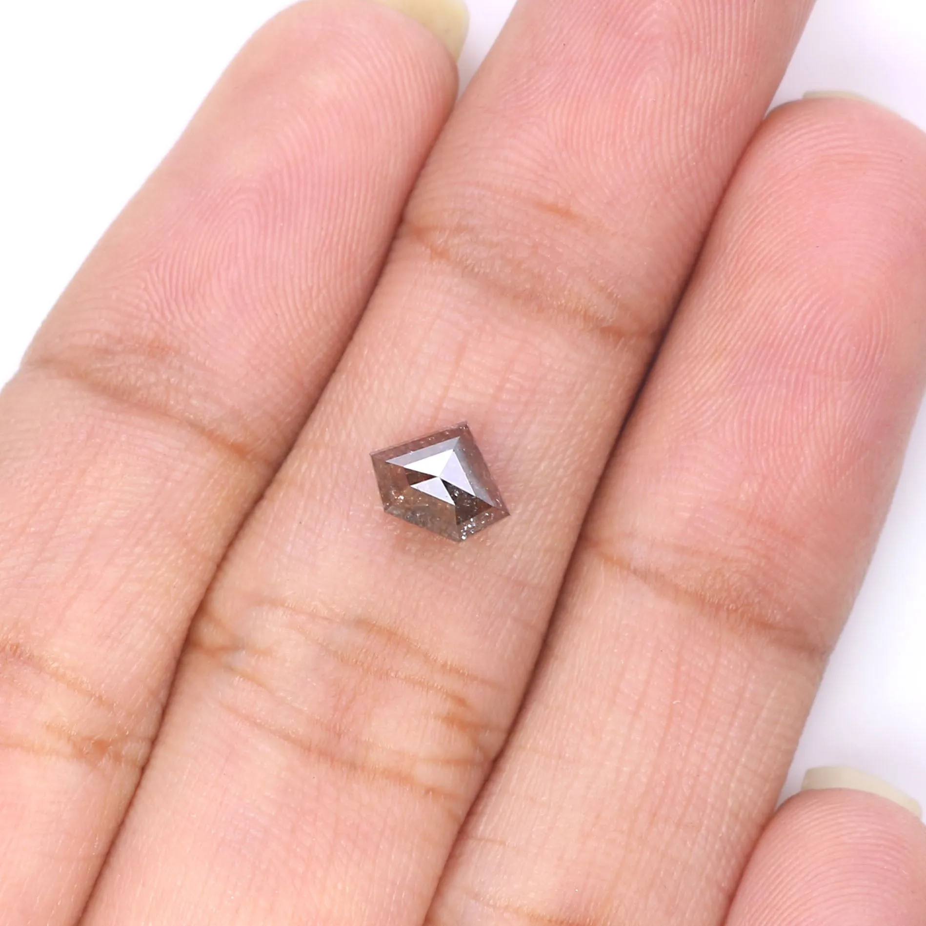 Natural Loose Shield Diamond Brown Black Color 0.83 CT 5.30 MM Shield Shape Rose Cut Diamond L5421