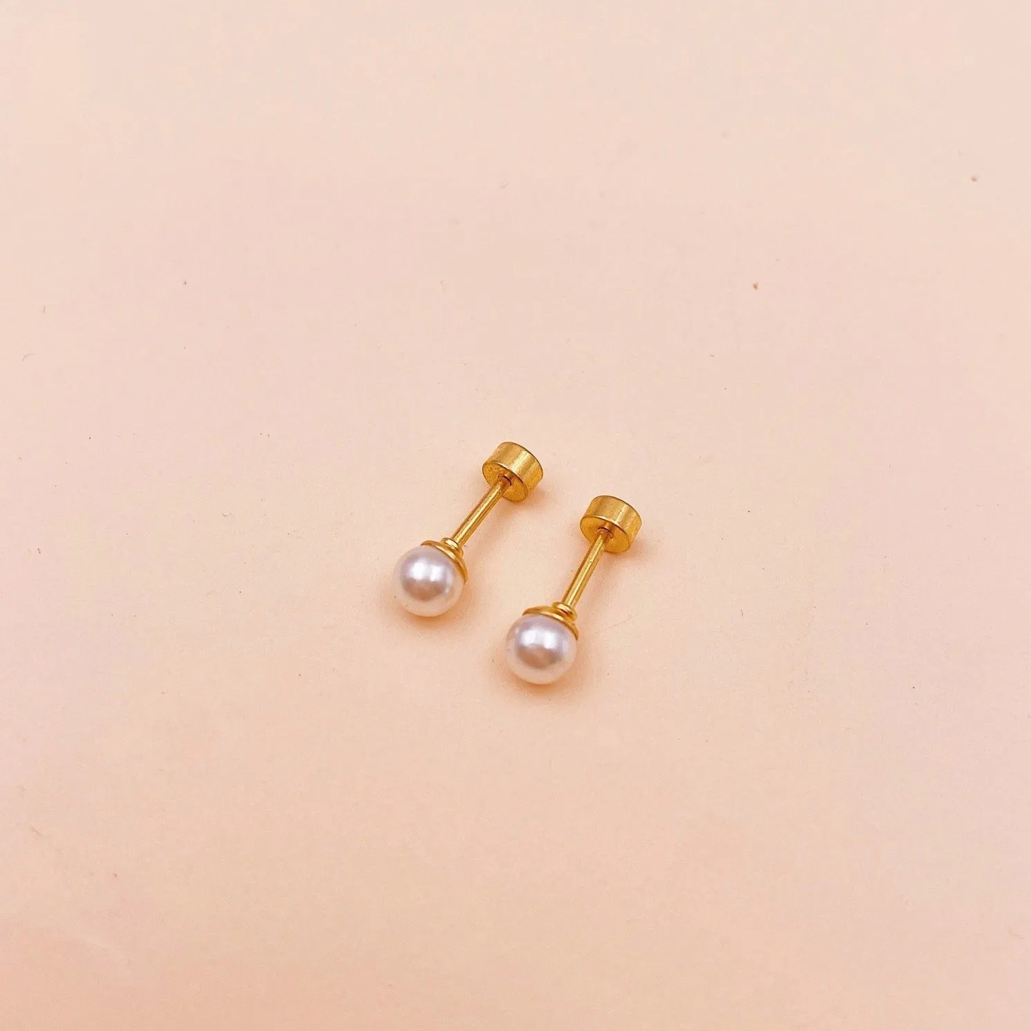 Reversible Mini Pearl & Circle Screwback Stud Earrings