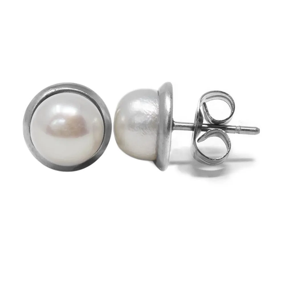 Stainless Steel Girl and Pearl Charm Neck/Earrings Set