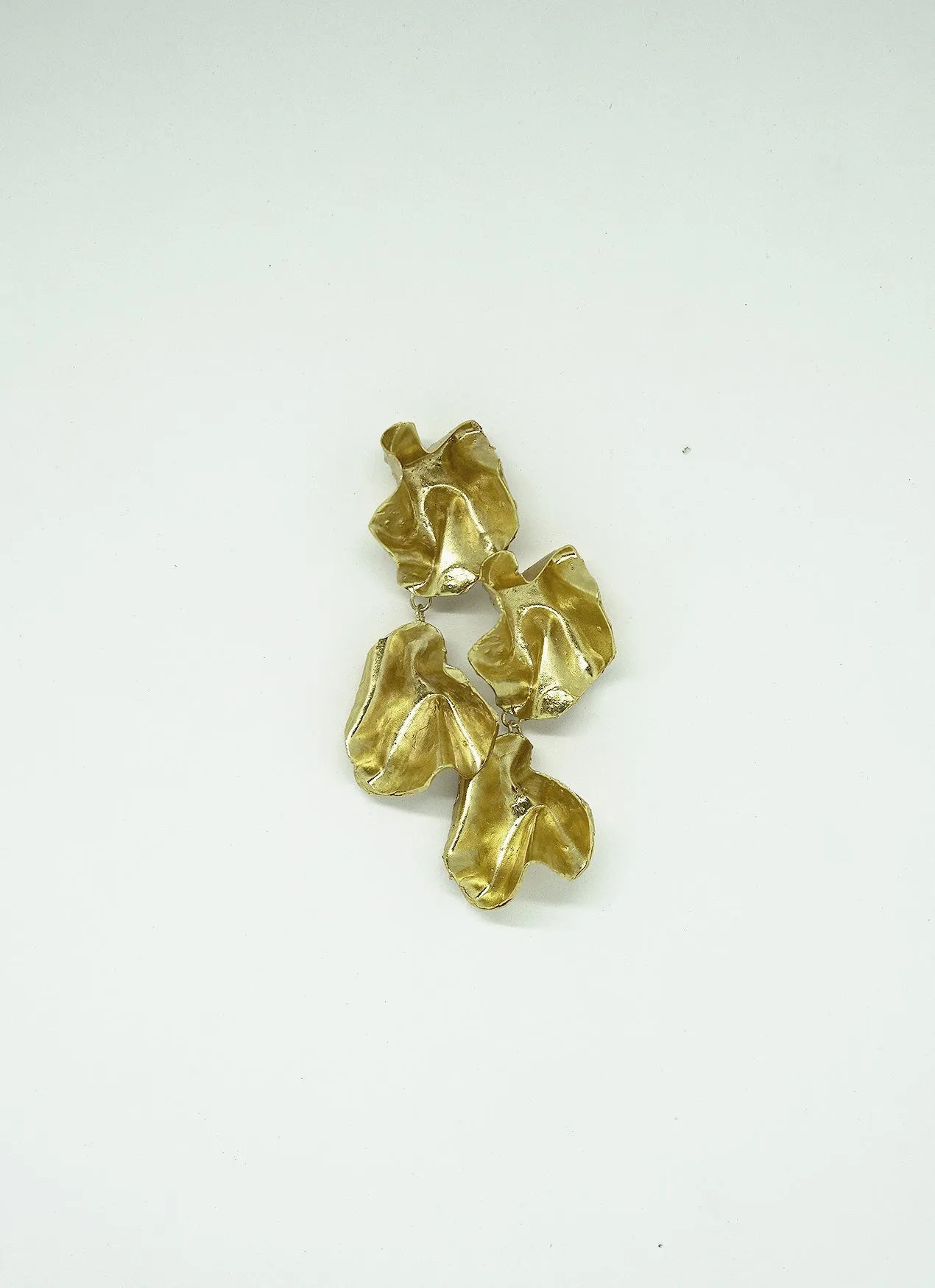 Sunyi Earrings Gold