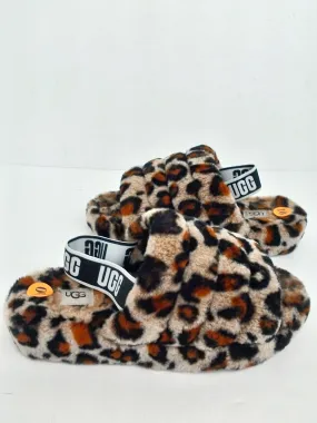 UGG Women's Sipper Animal Print Size 10