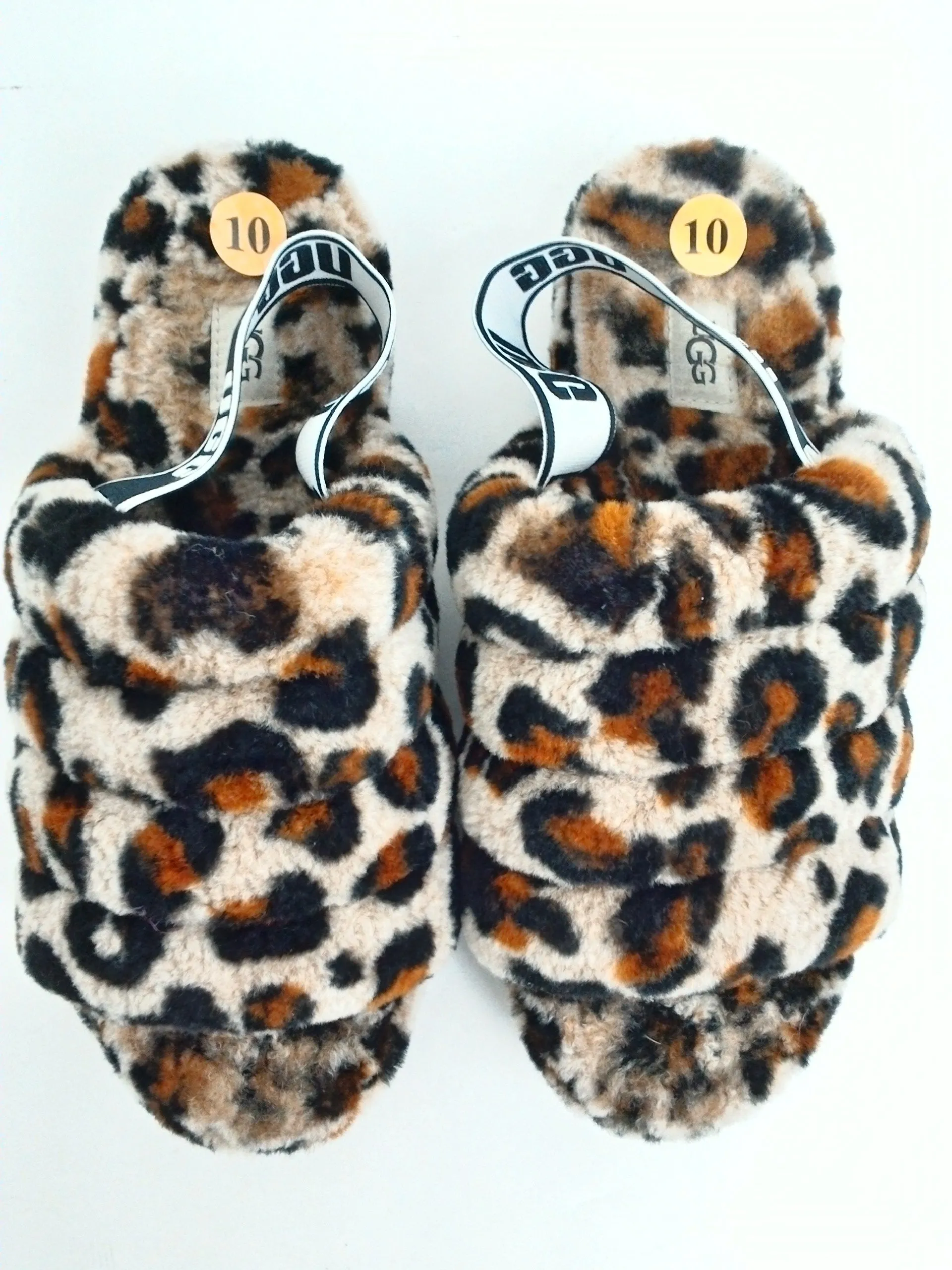 UGG Women's Sipper Animal Print Size 10