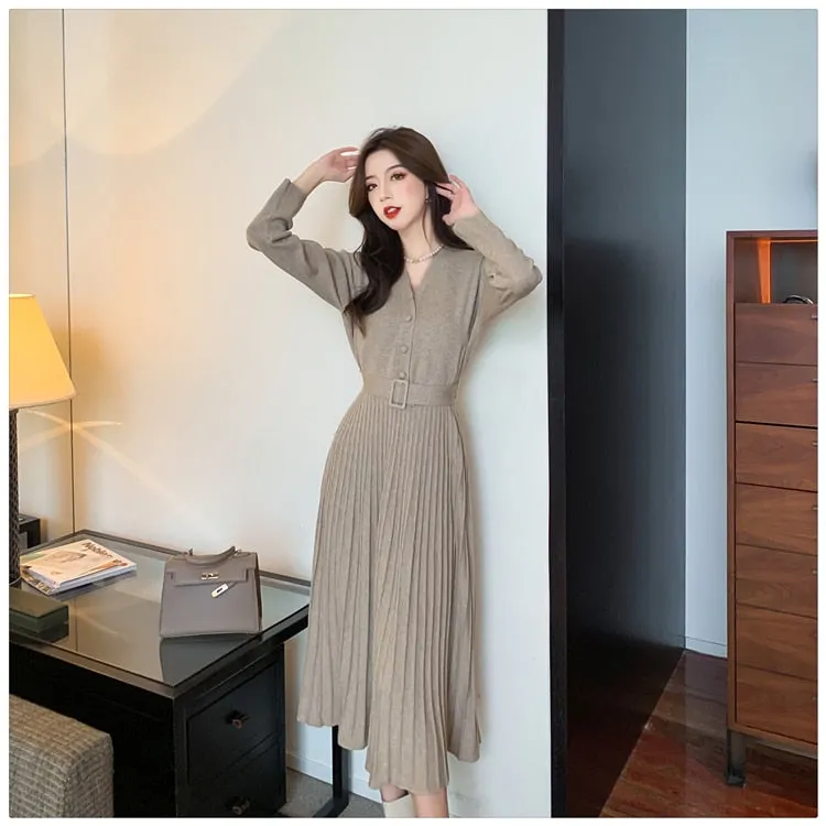 Women's Winter Elastic Knitted V-Neck Pleated A-line Slim Dresses